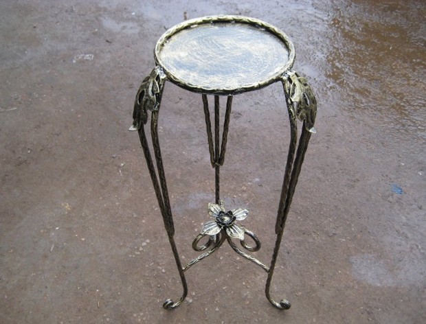 铁艺楼梯清洁LҎ